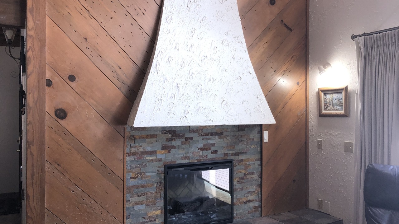 Photo of Livingroom in Tahoma