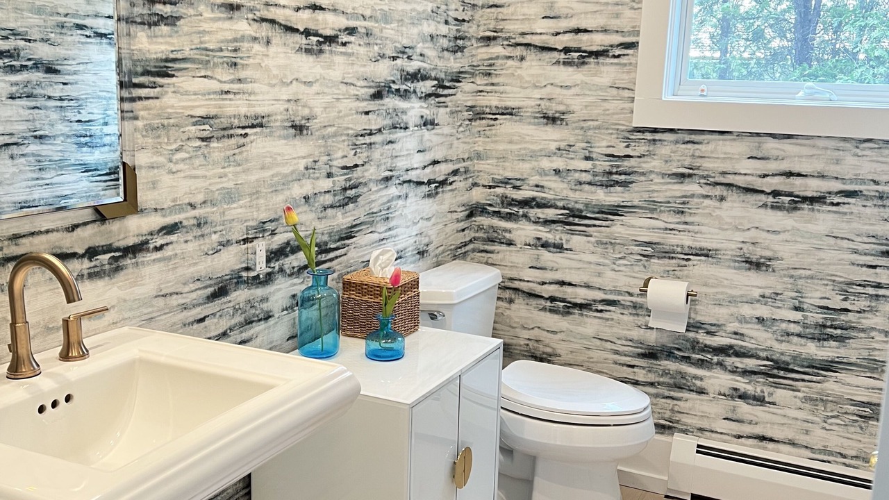 Photo of Bathroom in Union Pier