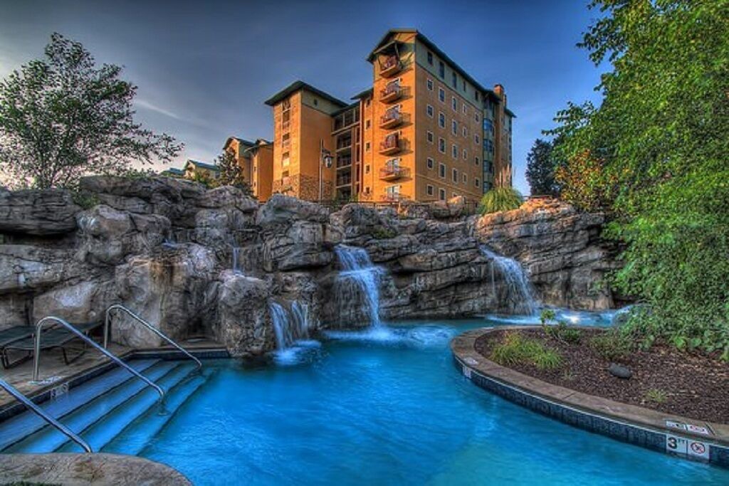 Photo of Others in Pigeon Forge