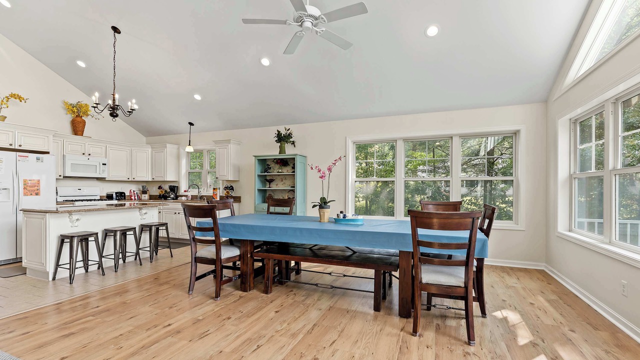 Photo of Bedroom in Kendall
