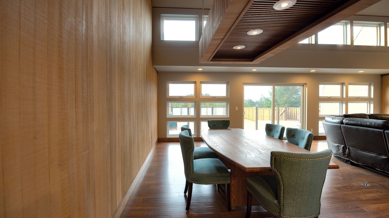 Photo of Bedroom in Surf Pines