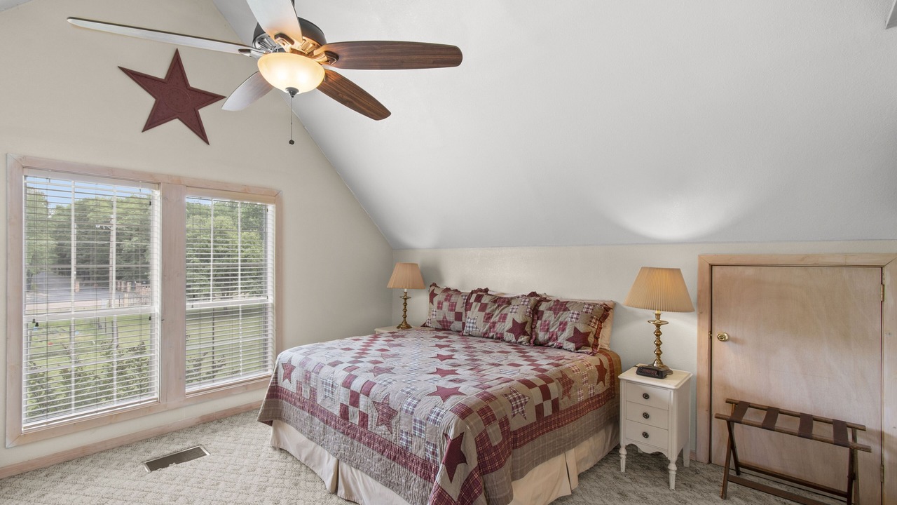 Photo of Bedroom in Enchanted Oaks