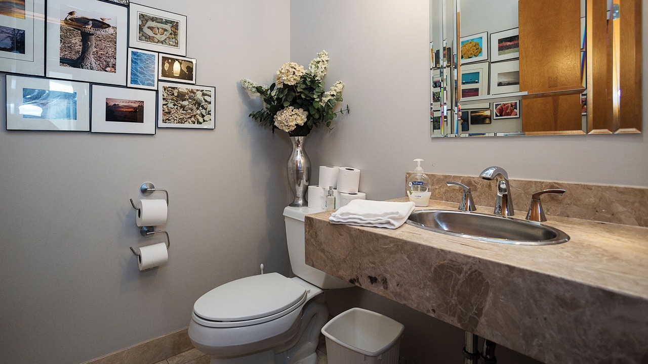 Photo of Bathroom in Grand Beach