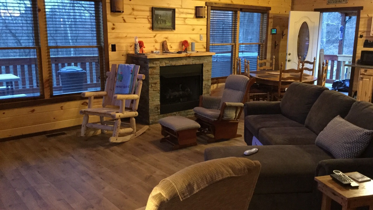 Photo of Livingroom in Luray