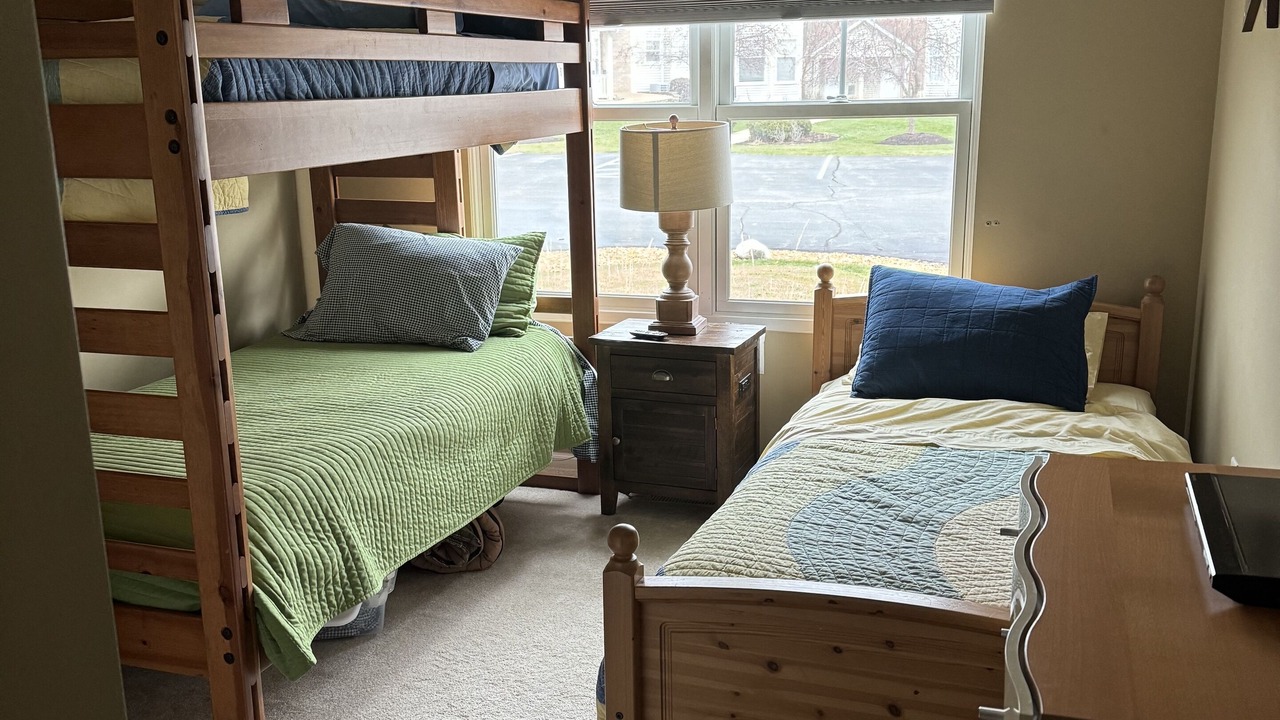 Photo of Bedroom in Fontana-on-Geneva Lake