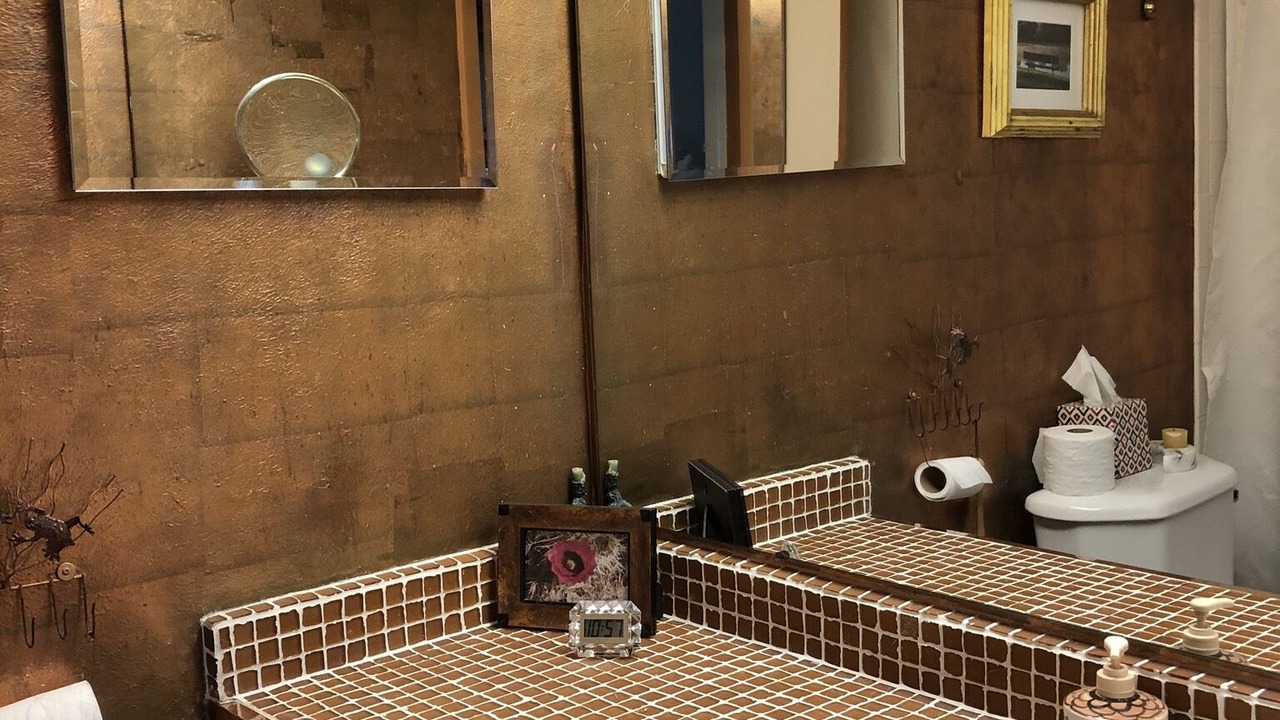 Photo of Bathroom in Glenwood Grove - North Iris