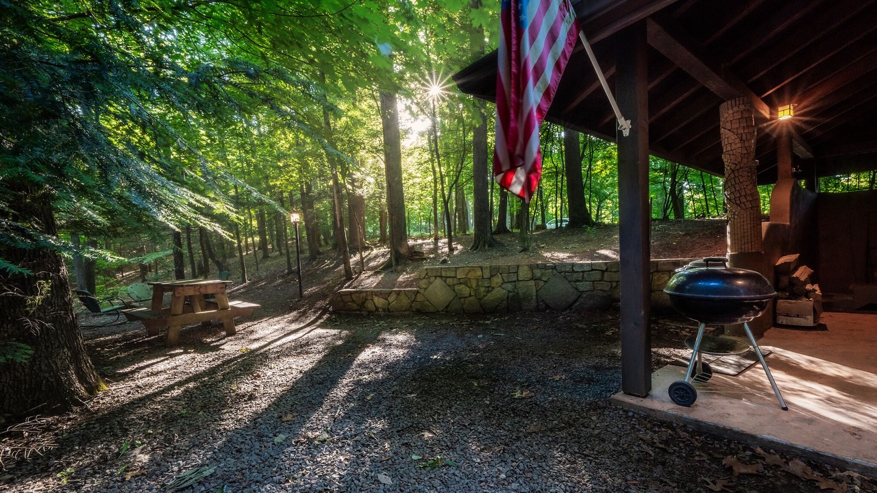 Photo of Outdoor in Lansing