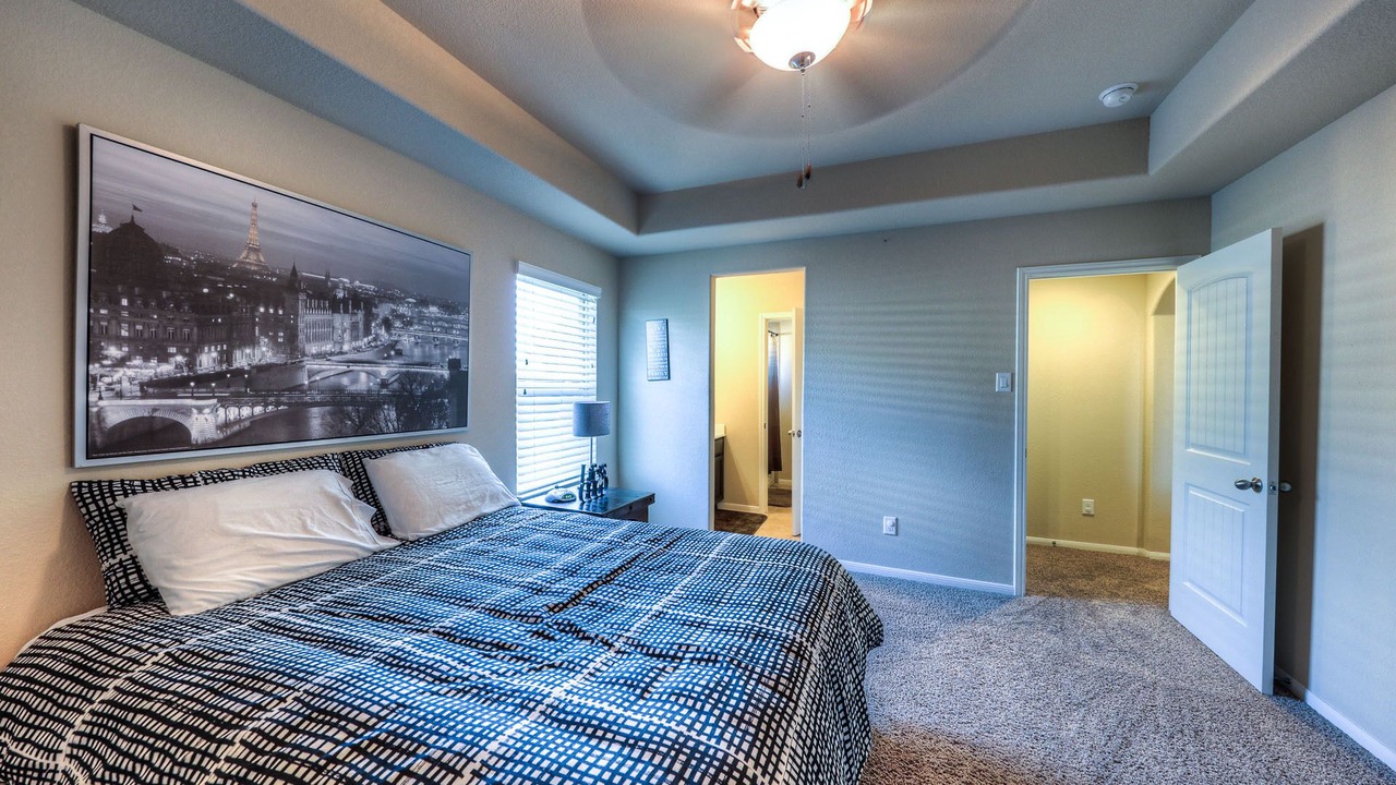 Photo of Bedroom in El Lago