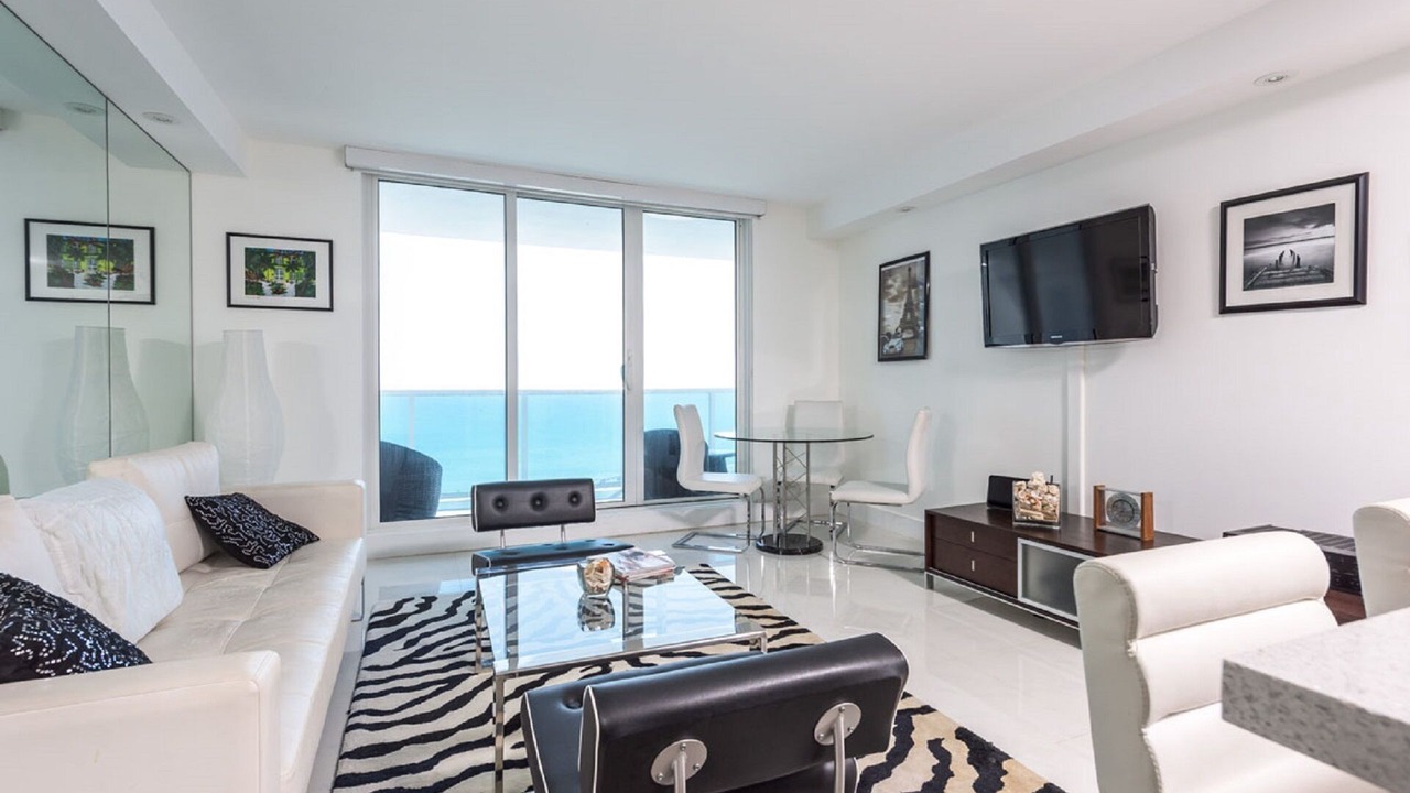 Photo of Livingroom in South Beach