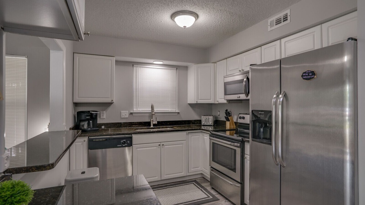 Photo of Kitchen in Kiln Creek