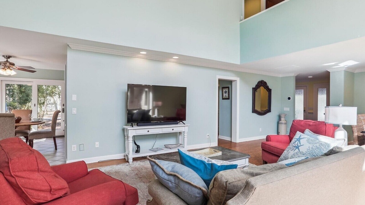 Photo of Bedroom in Oceanside