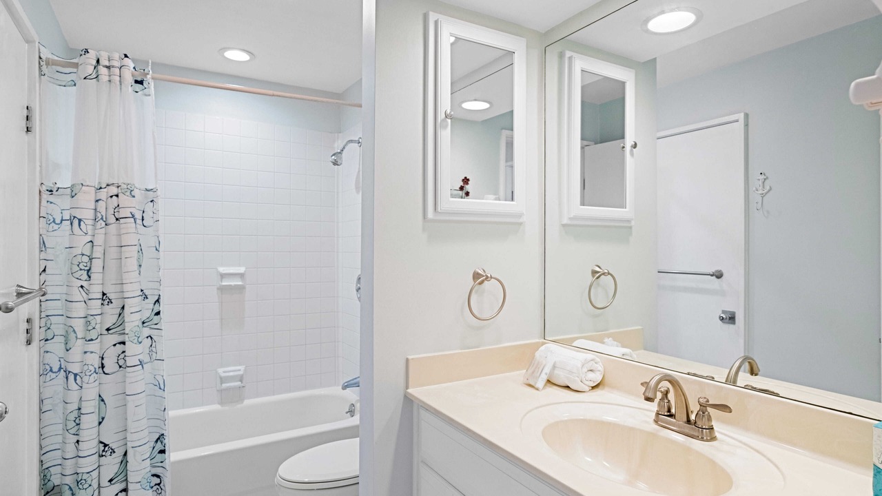 Photo of Bathroom in Palmetto Dunes