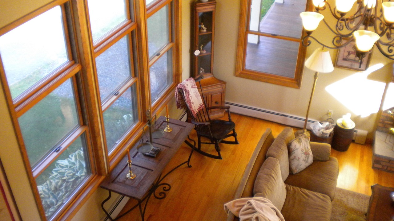 Photo of Livingroom in Hillsdale
