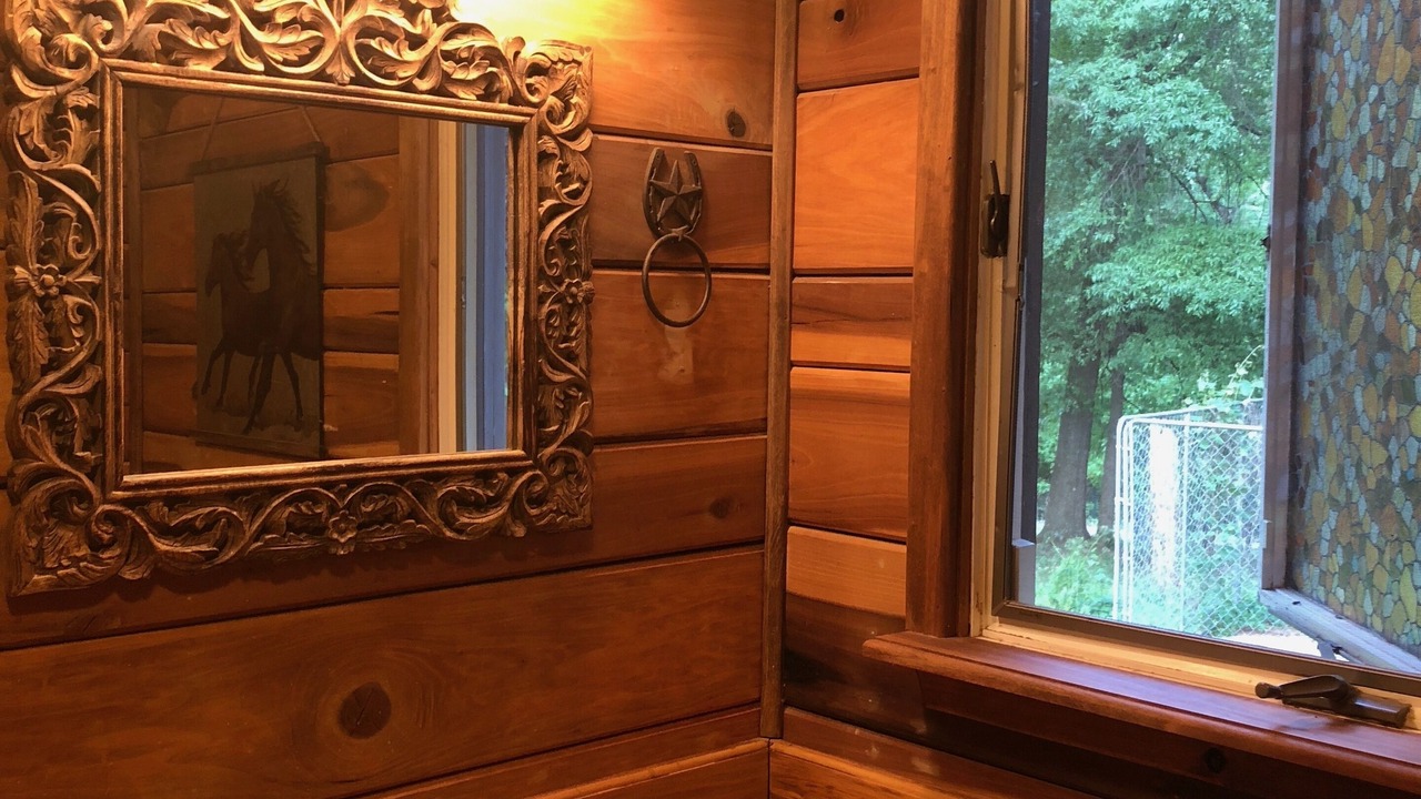 Photo of Bathroom in Chickamauga