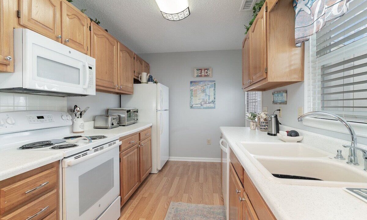 Photo of Kitchen in Surfside Beach