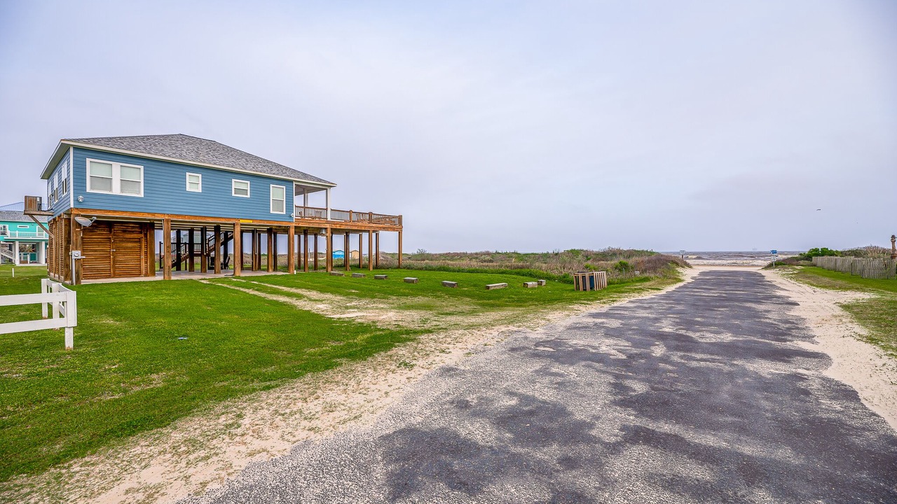 Photo of Others in Crystal Beach