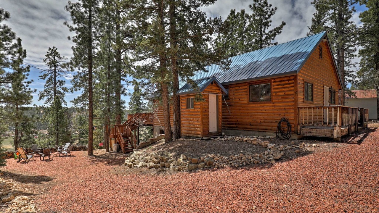 Photo of Outdoor in Meadow View Heights