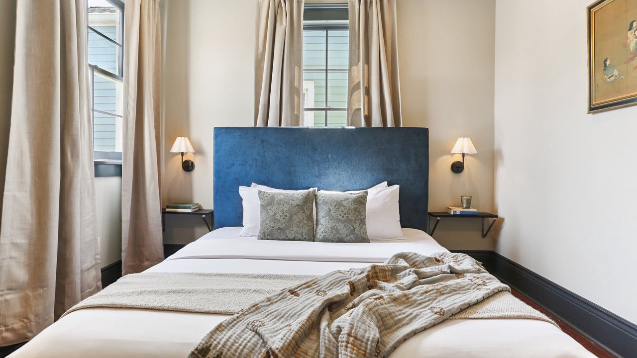 Photo of Bedroom in Lower Garden District