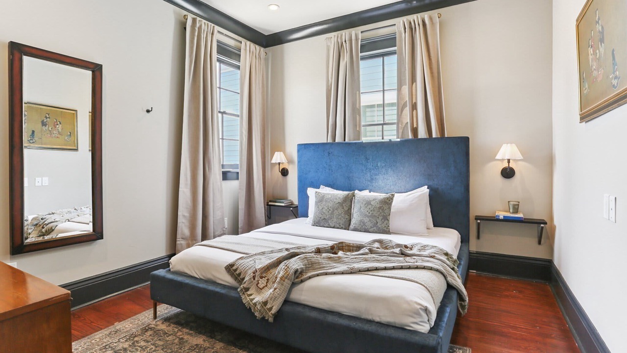 Photo of Bedroom in Lower Garden District