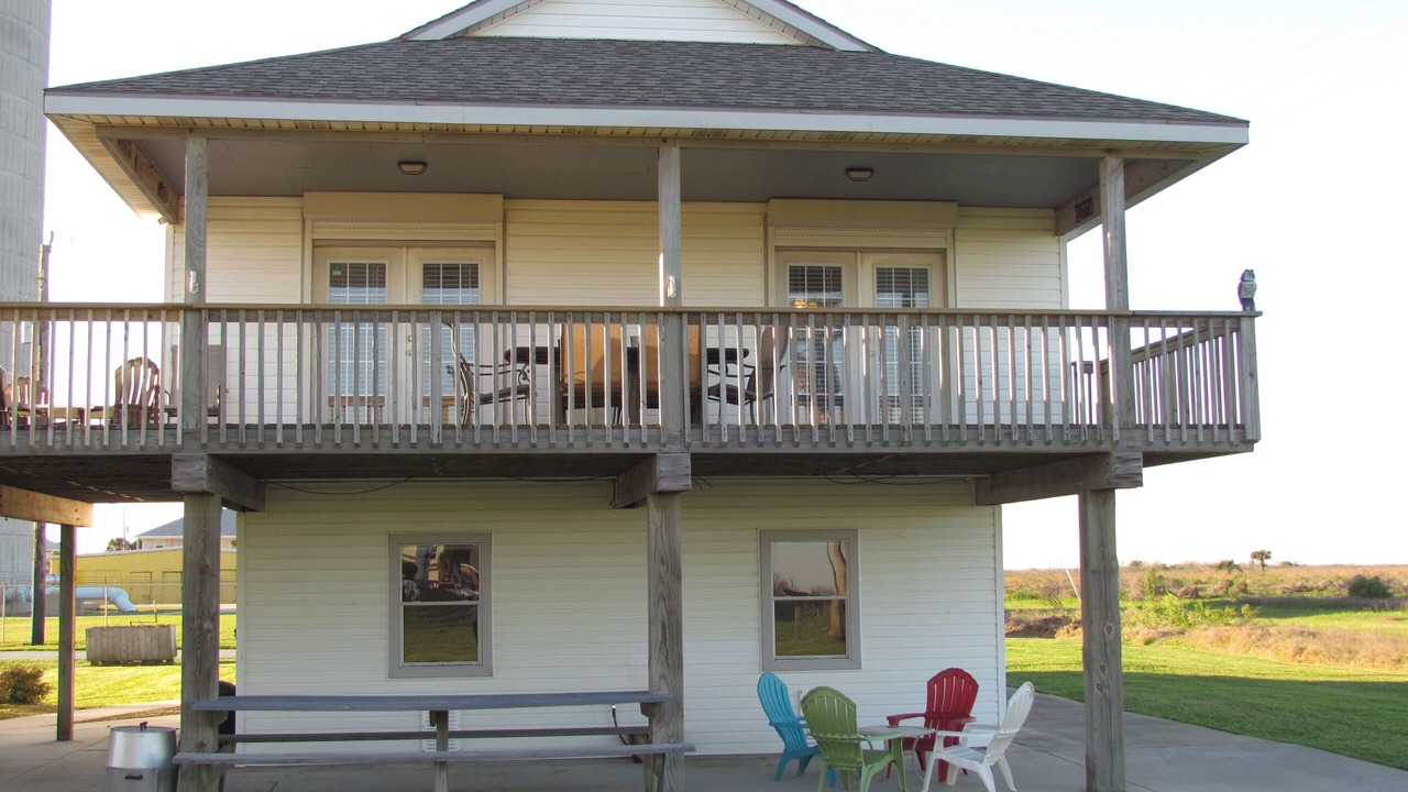 Photo of Others in Jamaica Beach