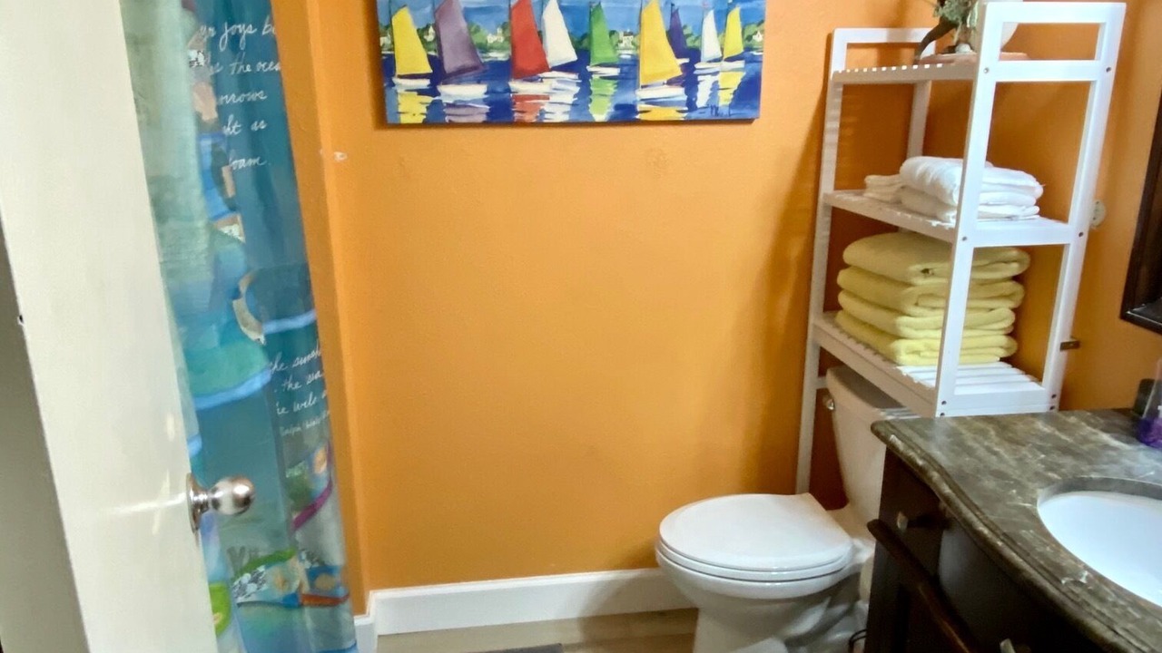 Photo of Bathroom in Jamaica Beach