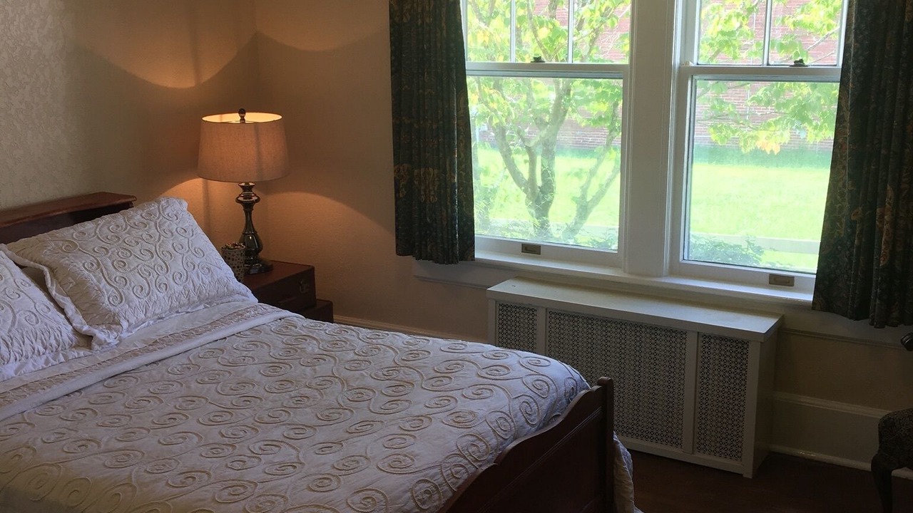 Photo of Bedroom in Arthur