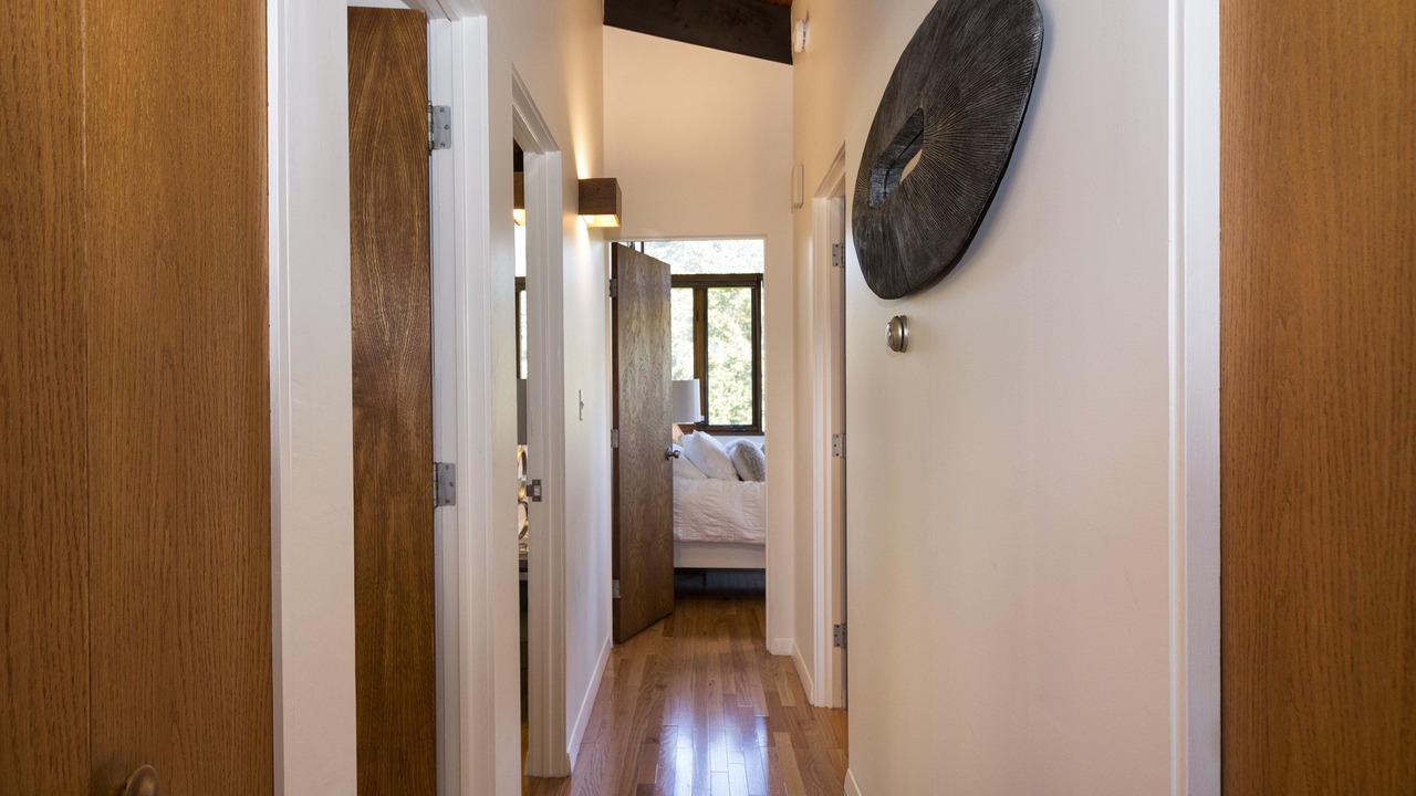 Photo of Bedroom in Minot