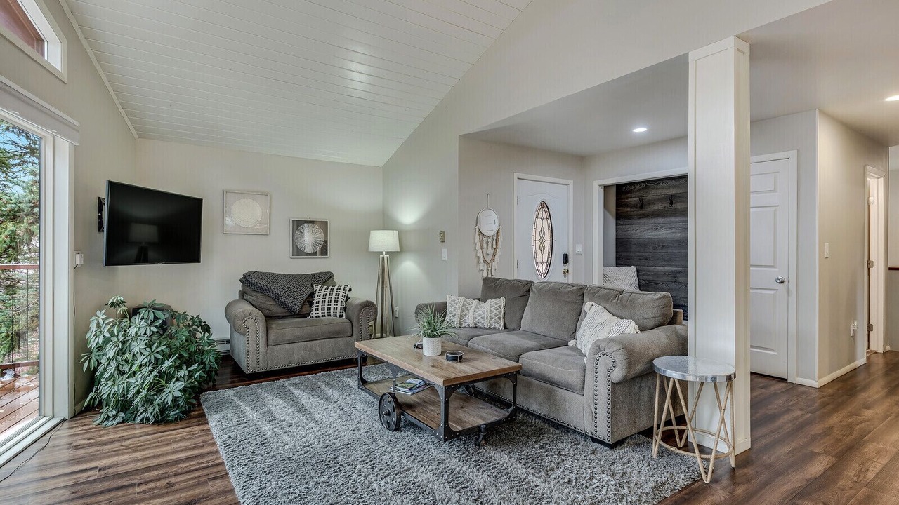 Photo of Bedroom in Glenwood Springs