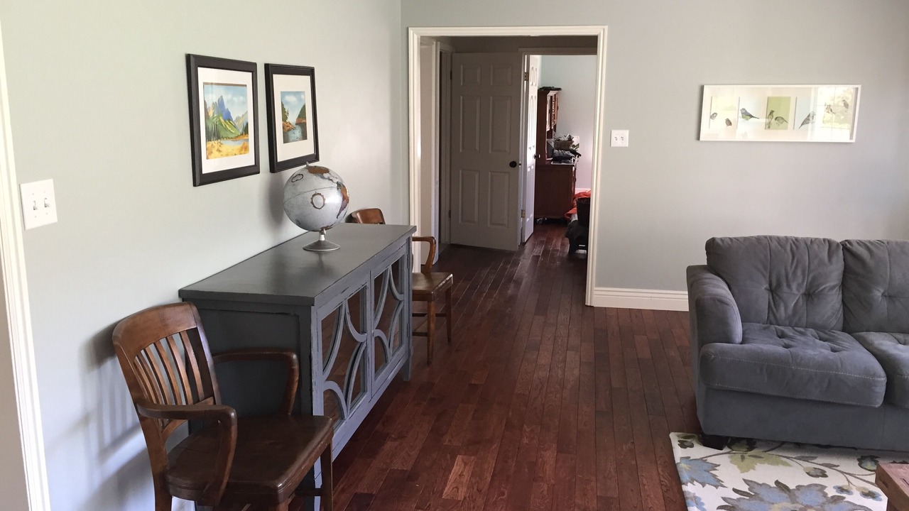 Photo of Livingroom in Sherwood Hills