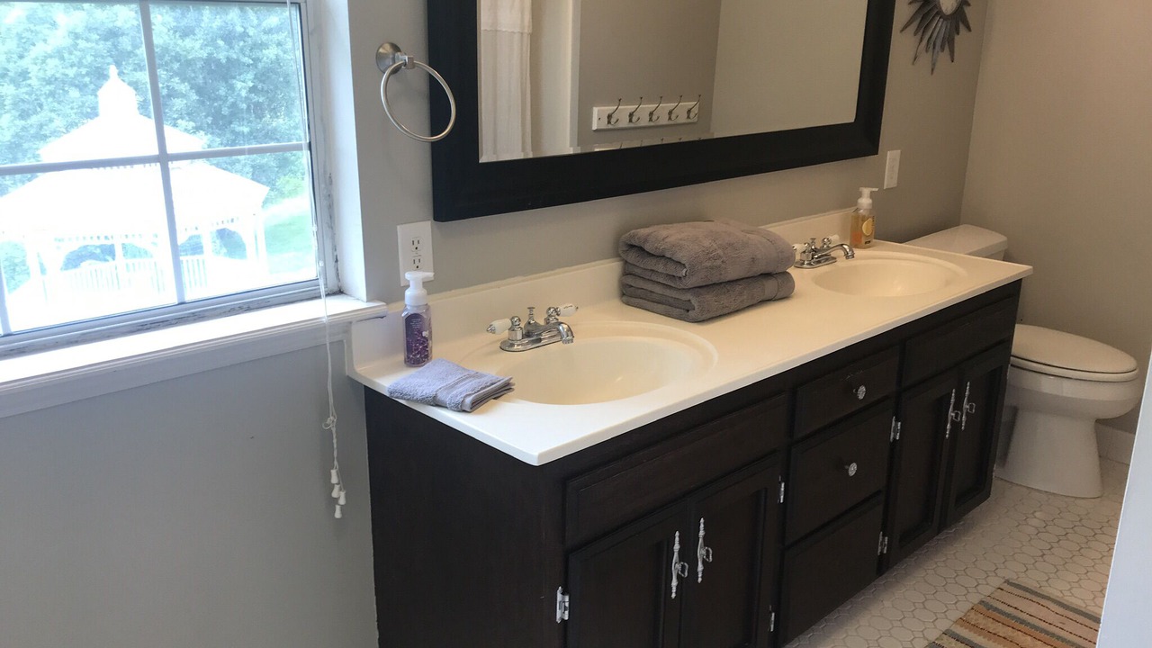 Photo of Bathroom in Sherwood Hills