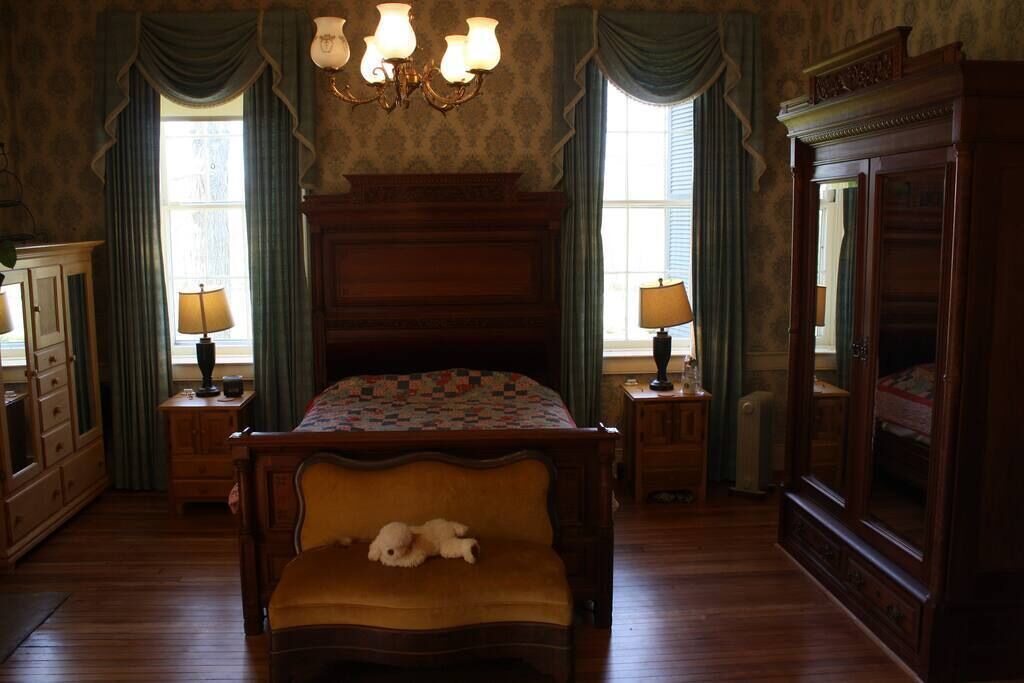 Photo of Livingroom in Culleoka