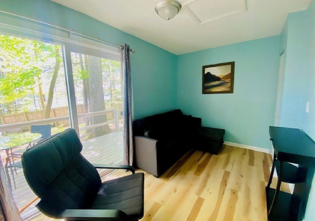 Photo of Livingroom in Mayfield