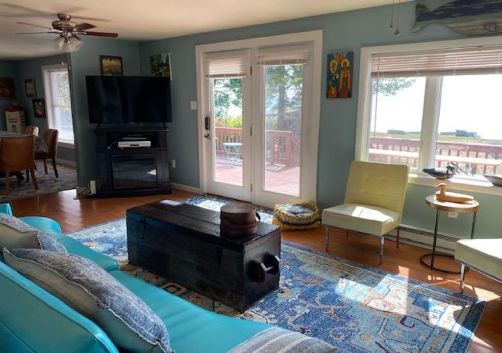 Photo of Livingroom in Lamoine Beach