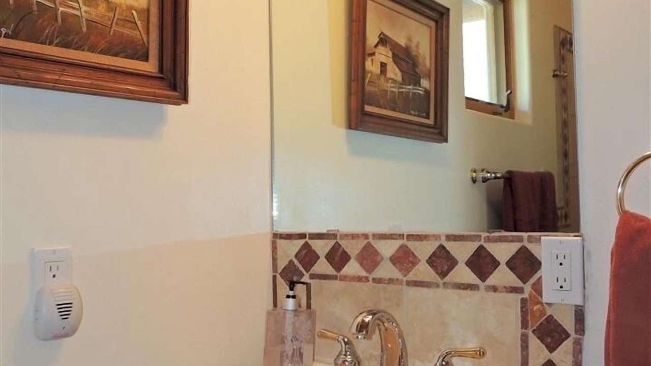 Photo of Bathroom in Pecos