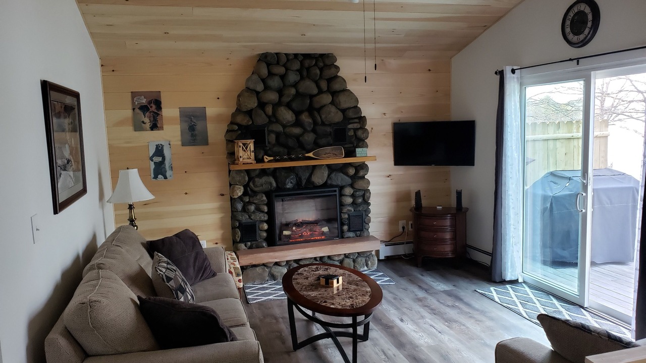 Photo of Livingroom in Ticonderoga