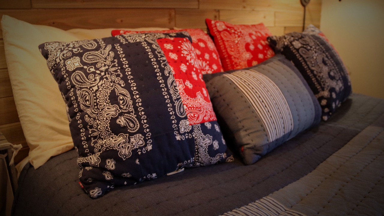 Photo of Bedroom in Seven Devils