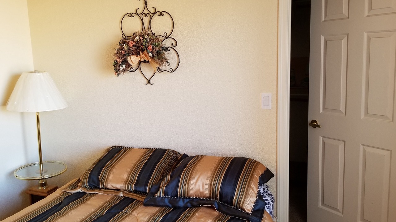 Photo of Bedroom in Lake Havasu City