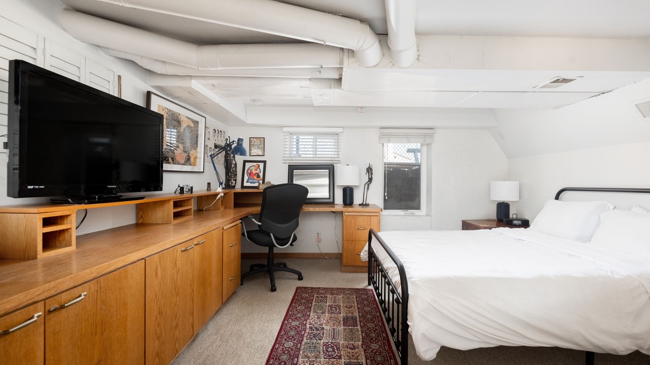 Photo of Bedroom in Capitol Hill