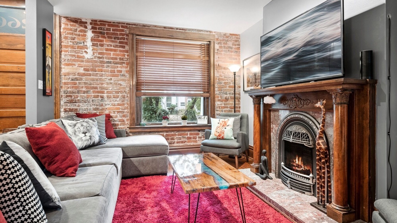 Photo of Livingroom in Capitol Hill