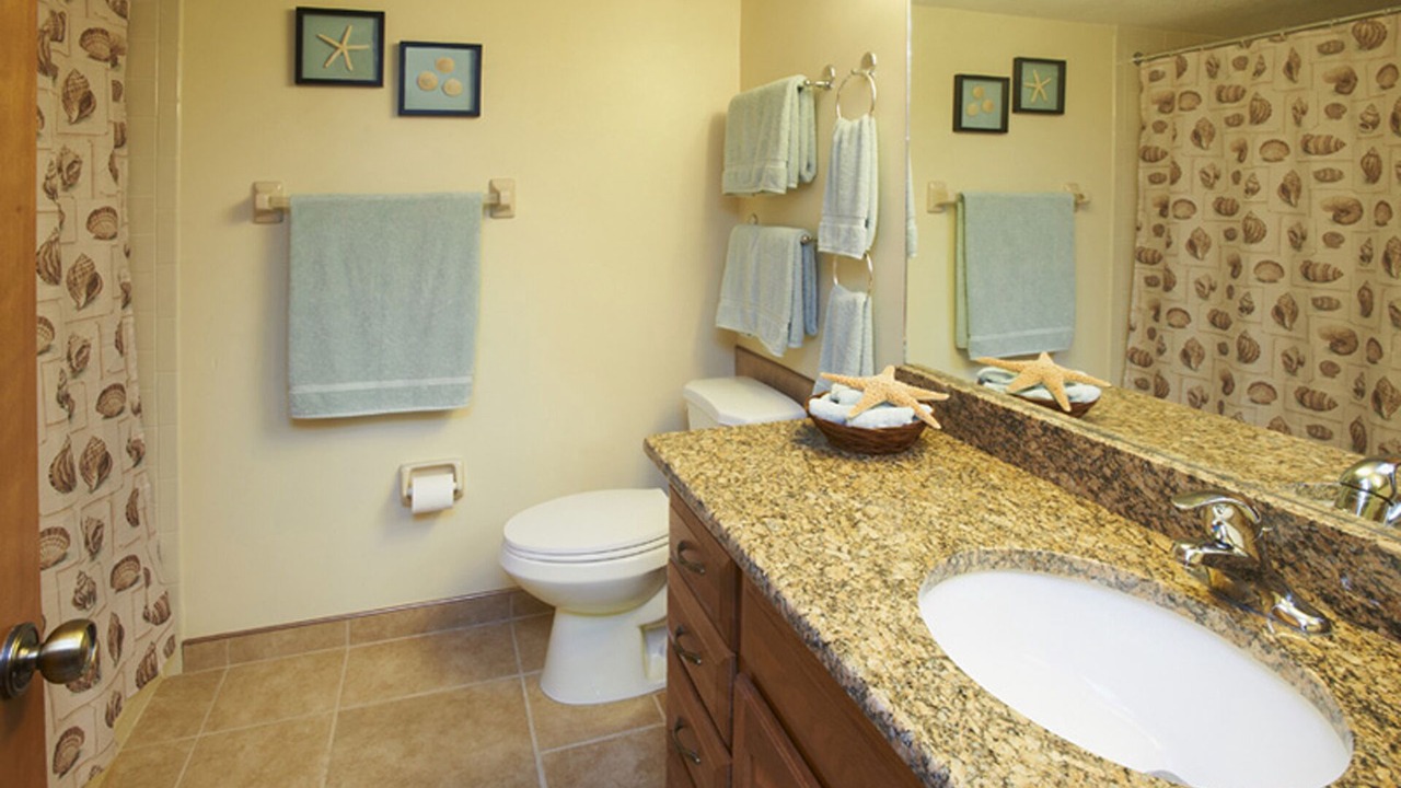 Photo of Bathroom in Cocoa Beach
