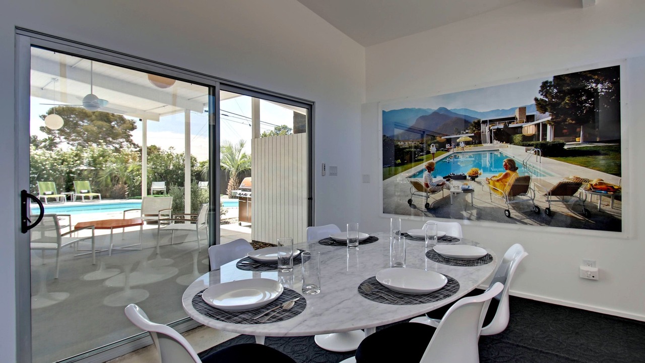 Photo of Outdoor in Racquet Club Estates