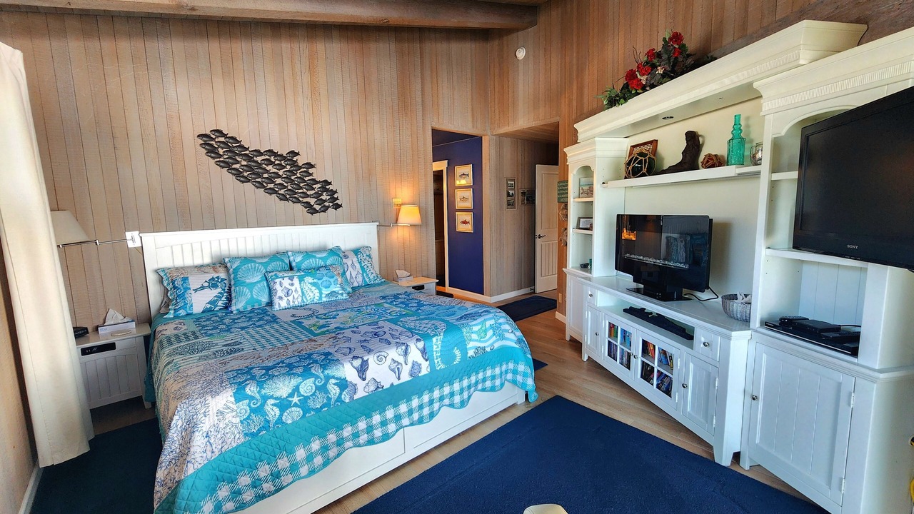 Photo of Bedroom in Harbor