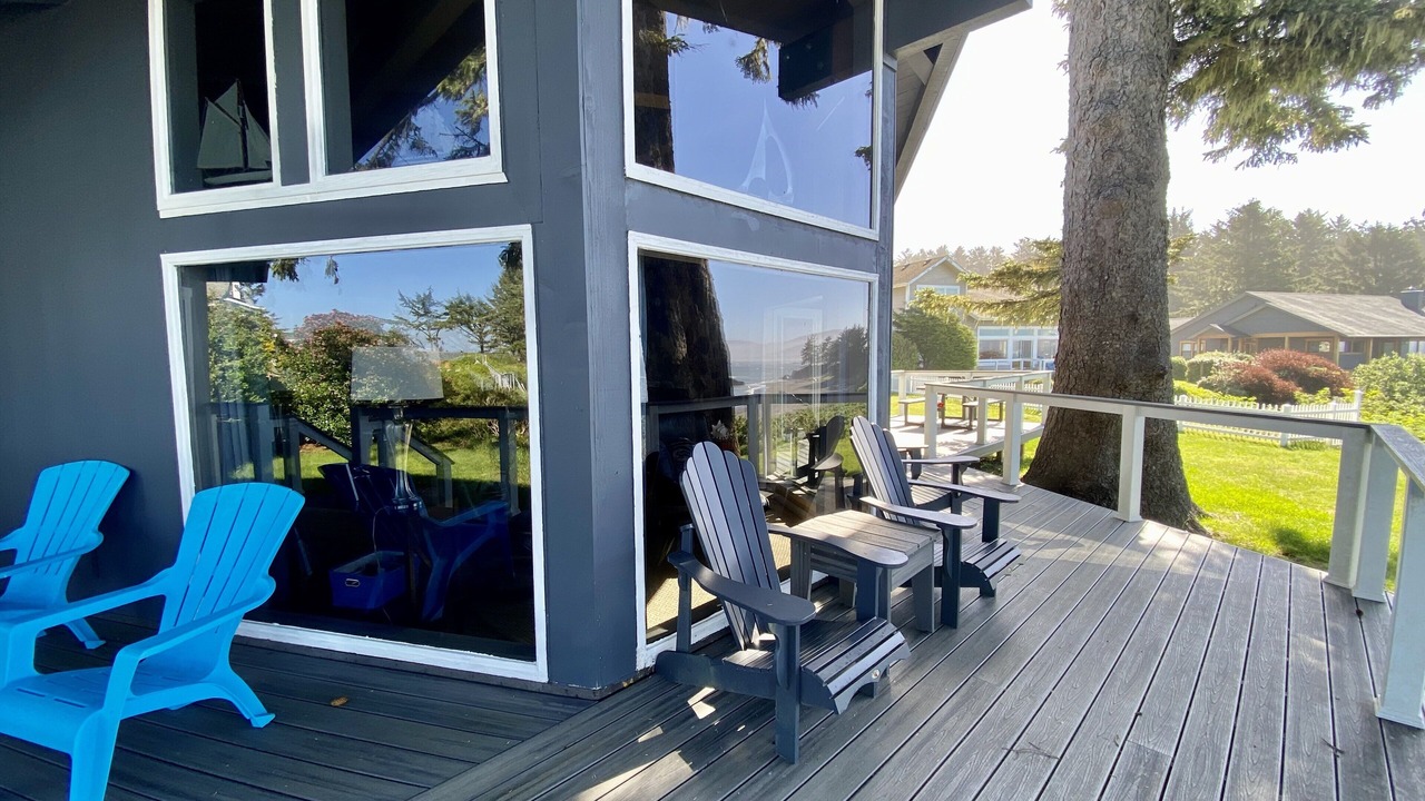 Photo of Patio Balcony in Harbor