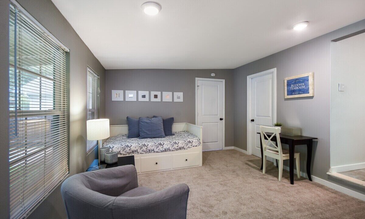 Photo of Bedroom in Brentwood