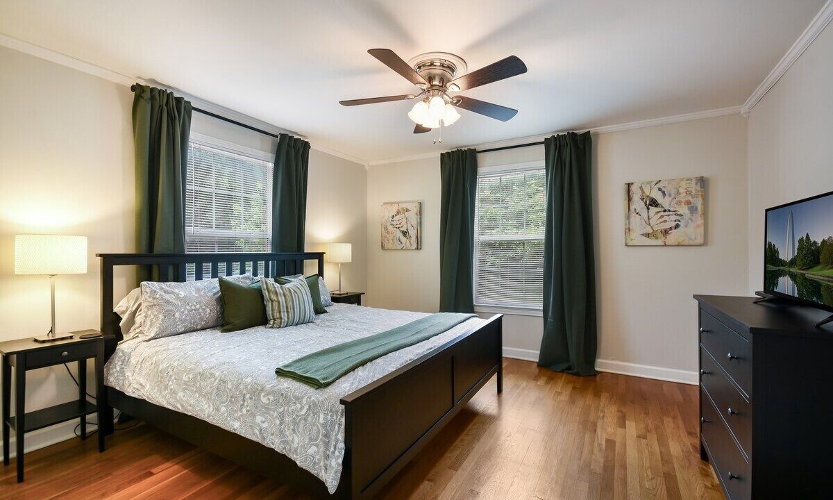 Photo of Bedroom in Brentwood