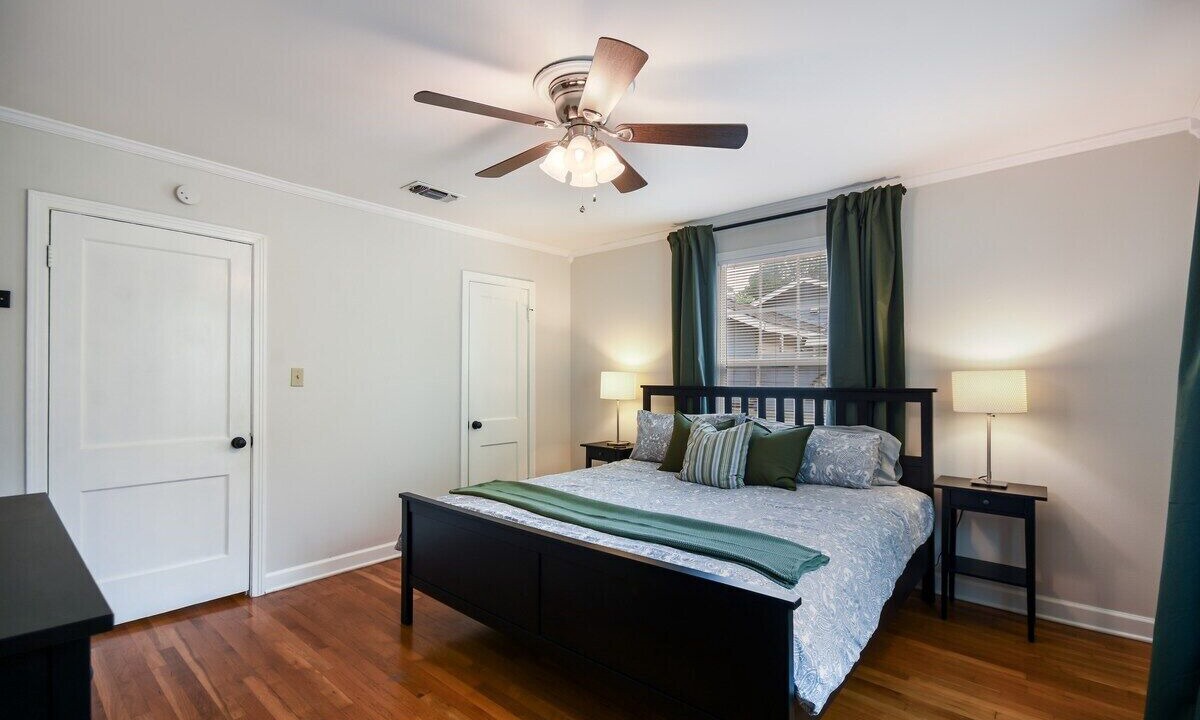 Photo of Bedroom in Brentwood