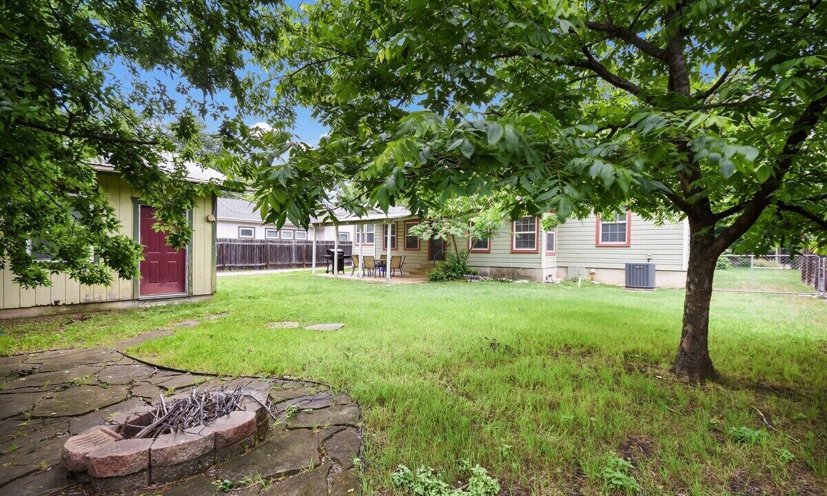 Photo of Outdoor in Brentwood
