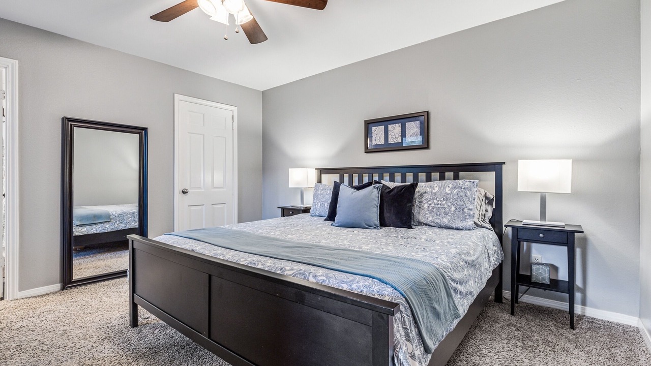 Photo of Bedroom in Westover Hills