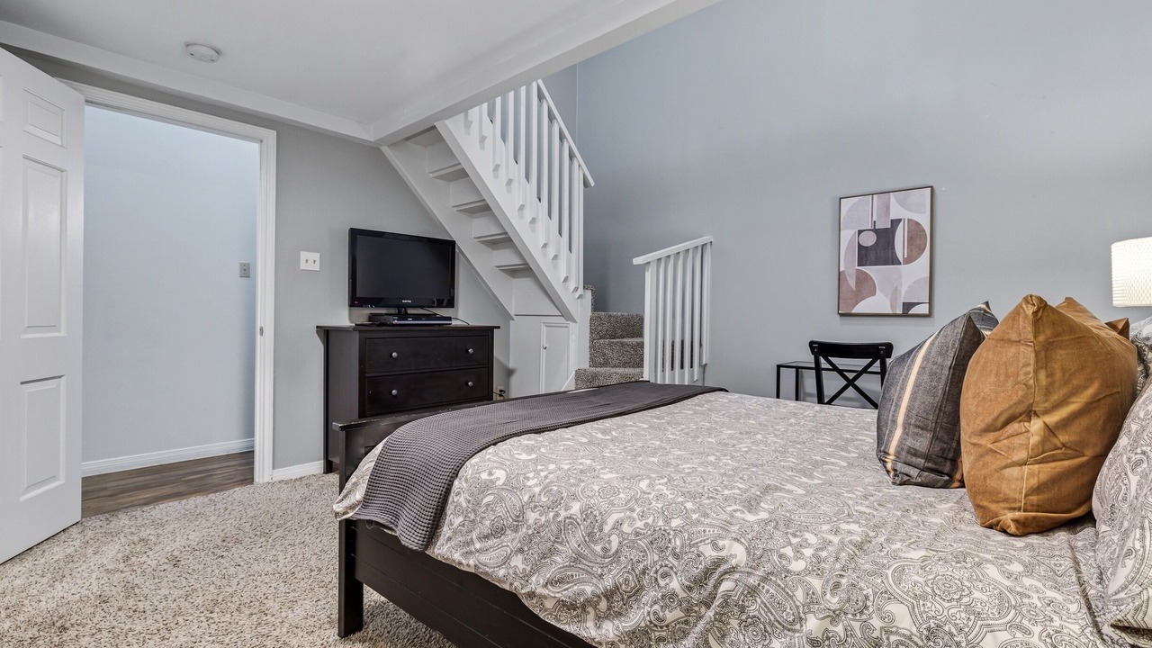Photo of Bedroom in Westover Hills