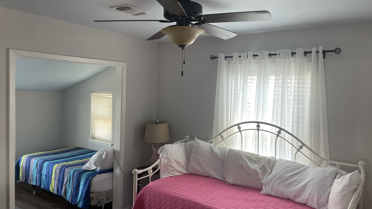 Photo of Bedroom in Jamaica Beach